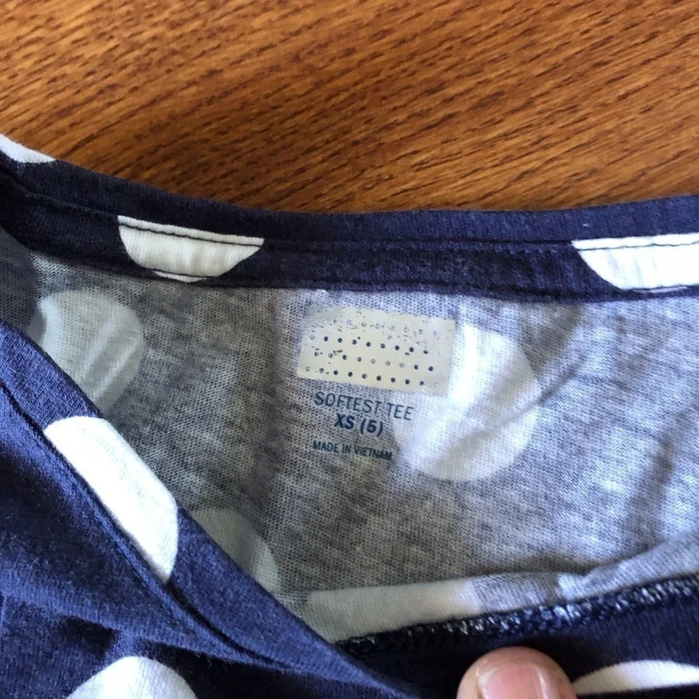 Old Navy blue & white polka dot softest tee Long sleeve cotton shirt in size XS